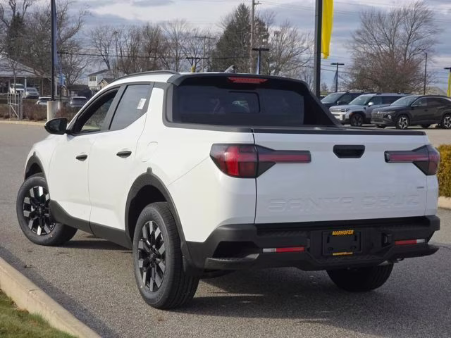 2026 Atlas White Hyundai Santa Cruz SEL AWD Truck