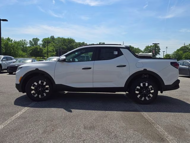 2026 Atlas White Hyundai Santa Cruz SEL AWD Truck