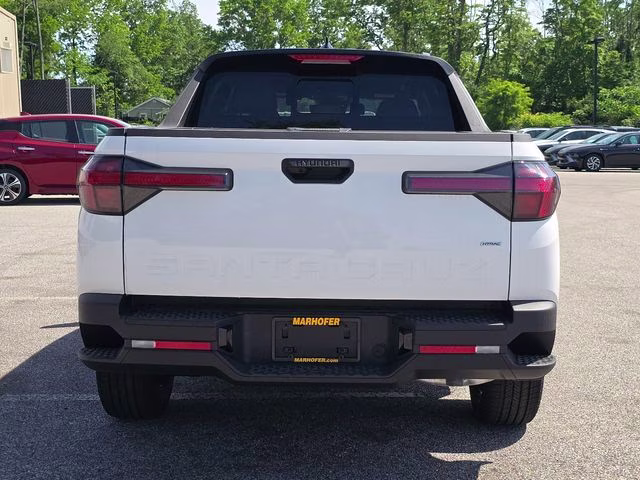 2026 Atlas White Hyundai Santa Cruz SEL AWD Truck