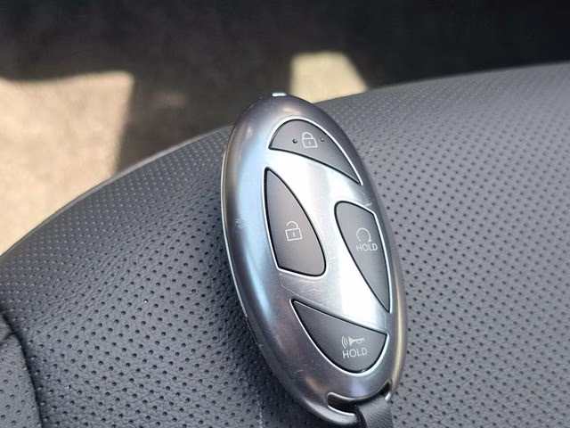2026 Hampton Gray Hyundai Santa Cruz XRT AWD Truck