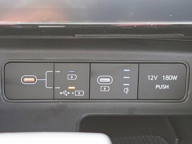 2026 Atlas White Hyundai Santa Cruz Limited AWD Truck