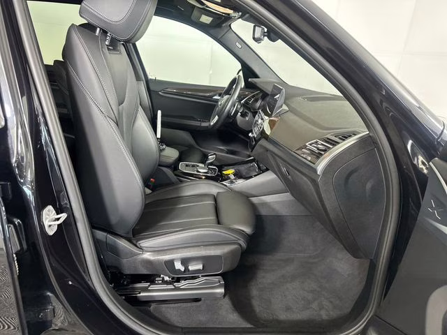 2022 Black Sapphire Metallic BMW X3 xDrive30i AWD SUV