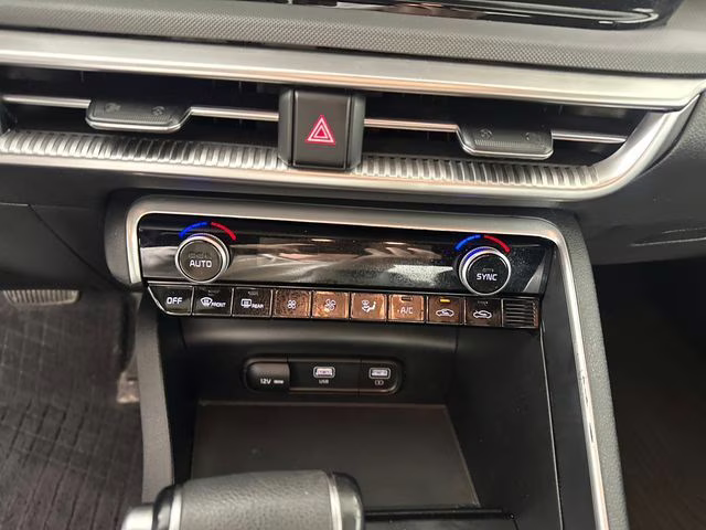 2022 Wolf Gray Kia K5 GT-Line AWD Sedan