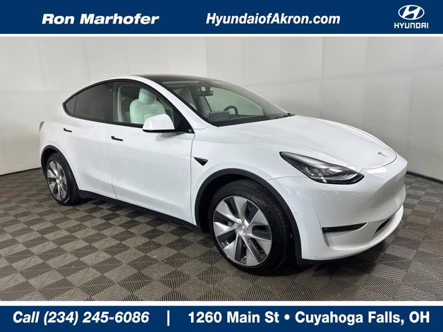 2021 Pearl White Multi-Coat Tesla Model Y Standard Range RWD SUV