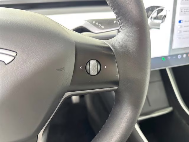 2021 Pearl White Multi-Coat Tesla Model Y Standard Range RWD SUV