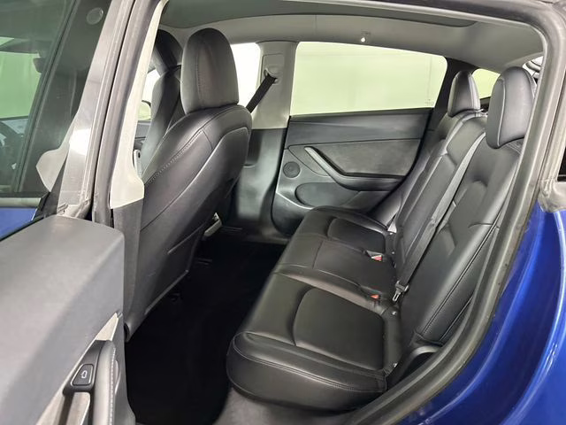 2021 Deep Blue Metallic Tesla Model Y Long Range AWD SUV