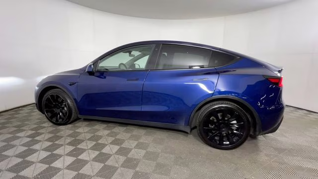 2021 Deep Blue Metallic Tesla Model Y Long Range AWD SUV