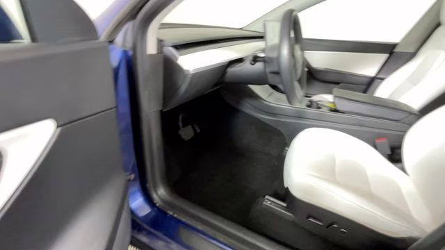 2021 Deep Blue Metallic Tesla Model Y Long Range AWD SUV