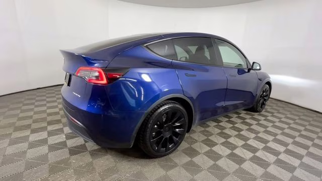 2021 Deep Blue Metallic Tesla Model Y Long Range AWD SUV