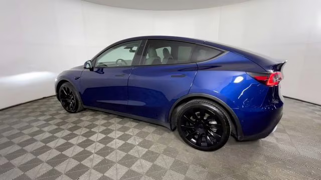 2021 Deep Blue Metallic Tesla Model Y Long Range AWD SUV