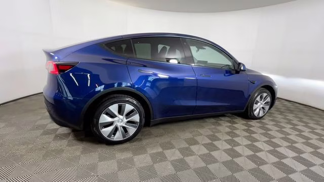 2023 Deep Blue Metallic Tesla Model Y Long Range AWD SUV