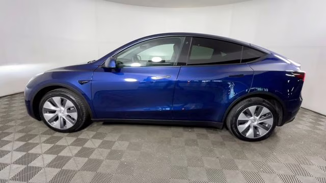 2023 Deep Blue Metallic Tesla Model Y Long Range AWD SUV