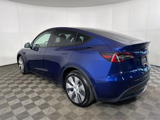 2022 Deep Blue Metallic Tesla Model Y Long Range AWD SUV