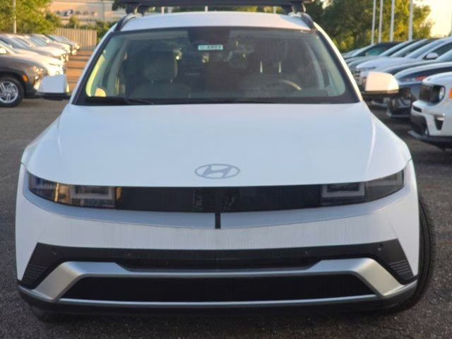 2025 Atlas White Matte Hyundai IONIQ 5 SEL AWD SUV