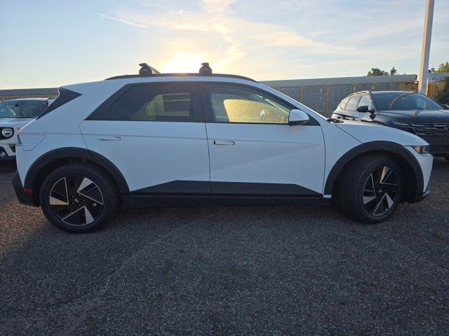 2025 Atlas White Matte Hyundai IONIQ 5 SEL AWD SUV