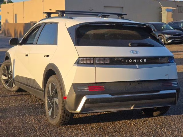 2025 Atlas White Matte Hyundai IONIQ 5 SEL AWD SUV