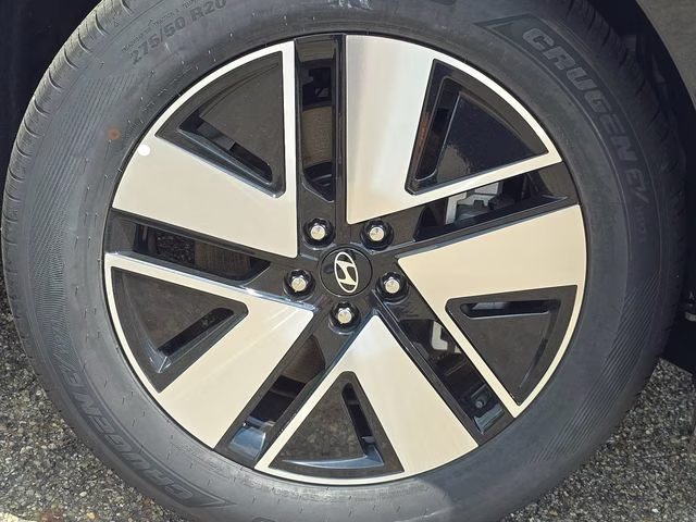 2026 Snow White Pearl Hyundai IONIQ 9 SEL AWD SUV