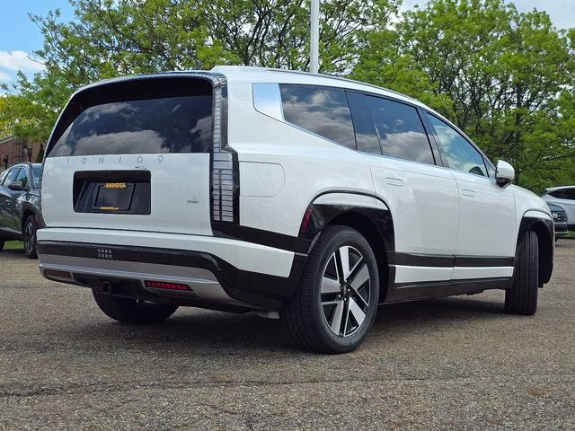 2026 Snow White Pearl Hyundai IONIQ 9 SEL AWD SUV