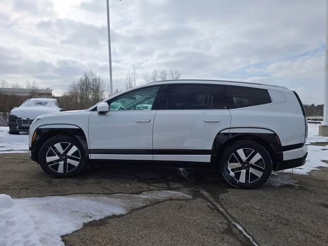 2026 Snow White Pearl Hyundai IONIQ 9 SEL AWD SUV