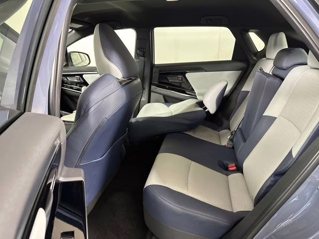 2023 Harbor Mist Gray Pearl Subaru Solterra Limited AWD SUV