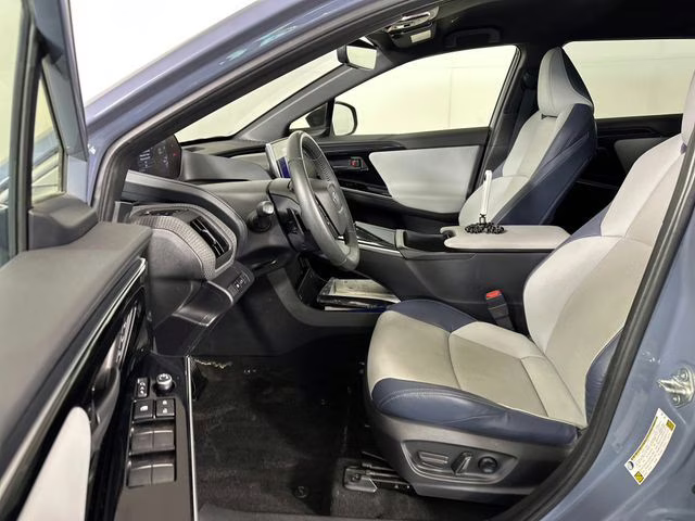 2023 Harbor Mist Gray Pearl Subaru Solterra Limited AWD SUV