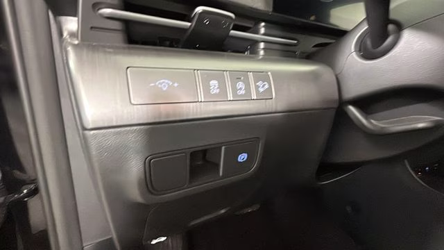 2024 Abyss Black Pearl Hyundai Kona SE AWD SUV