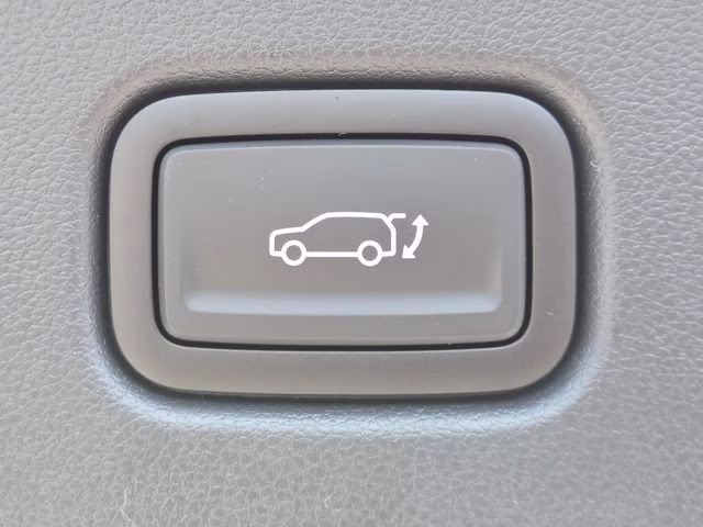 2026 Abyss Black Pearl Hyundai Kona Limited FWD SUV