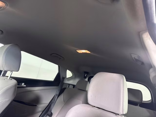 2021 White Cream Hyundai Tucson SEL FWD SUV