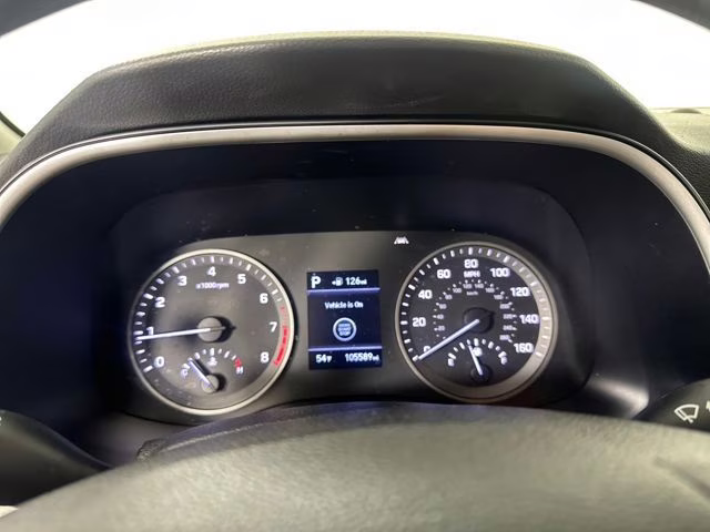 2021 White Cream Hyundai Tucson SEL FWD SUV