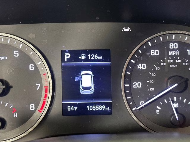 2021 White Cream Hyundai Tucson SEL FWD SUV
