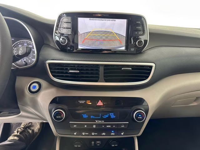 2021 White Cream Hyundai Tucson SEL FWD SUV