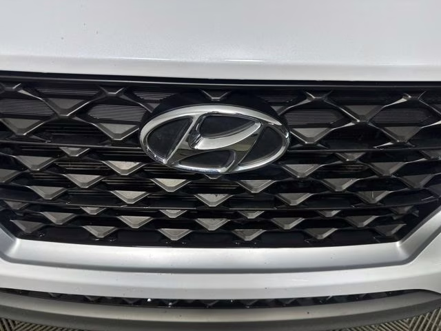 2021 White Cream Hyundai Tucson SEL FWD SUV