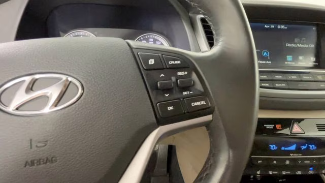 2016 Ruby Wine Hyundai Tucson Limited AWD SUV