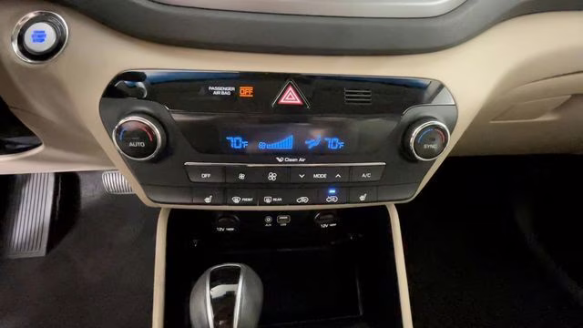 2016 Ruby Wine Hyundai Tucson Limited AWD SUV