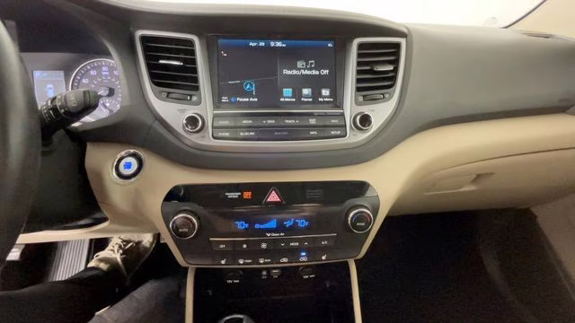 2016 Ruby Wine Hyundai Tucson Limited AWD SUV