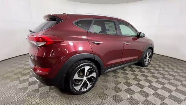 2016 Ruby Wine Hyundai Tucson Limited AWD SUV