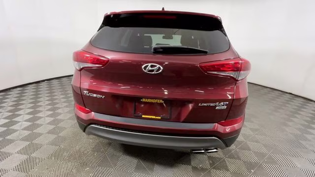 2016 Ruby Wine Hyundai Tucson Limited AWD SUV