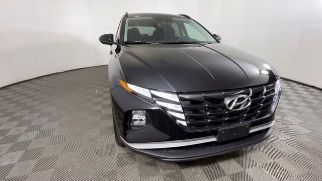 2024 Black Pearl Hyundai Tucson SEL AWD SUV