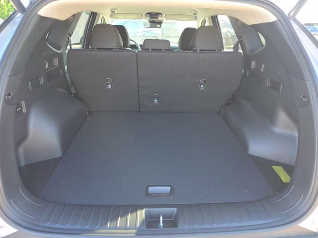 2026 Shimmering Silver Hyundai Tucson Hybrid SEL AWD SUV