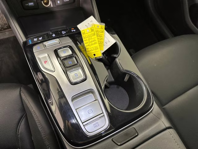 2024 White Pearl Hyundai Tucson Hybrid Limited AWD SUV