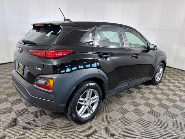 2019 Ultra Black Pearl Hyundai Kona SE AWD SUV