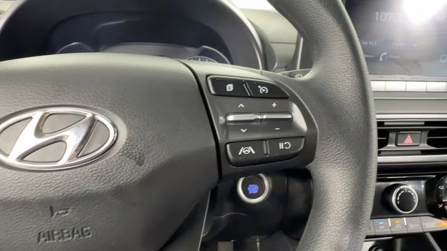 2023 Lunar White Hyundai Kona SEL AWD SUV