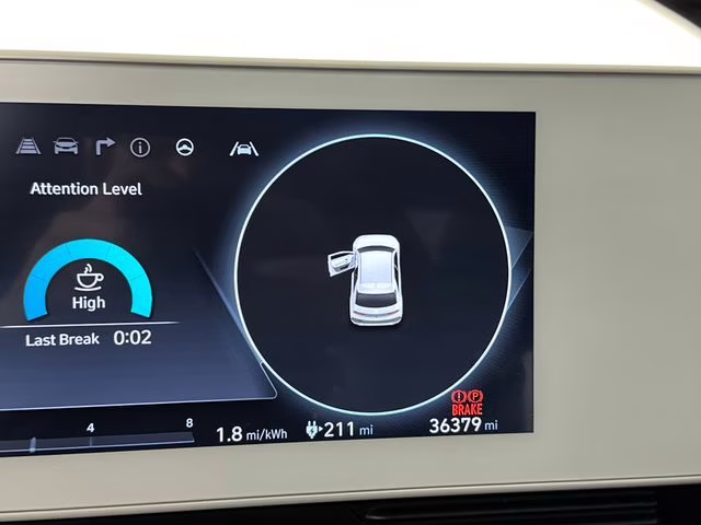 2024 Atlas White Hyundai IONIQ 5 SE RWD SUV