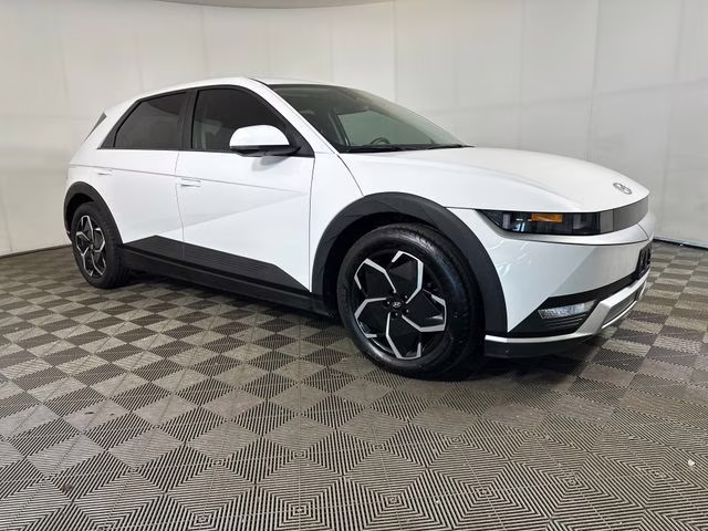 2024 Atlas White Hyundai IONIQ 5 SE RWD SUV