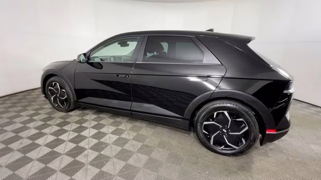 2024 Abyss Black Hyundai IONIQ 5 SE RWD SUV