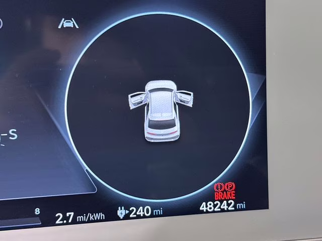 2024 Atlas White Hyundai IONIQ 5 SE RWD SUV