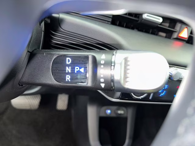 2024 Atlas White Hyundai IONIQ 5 SE RWD SUV