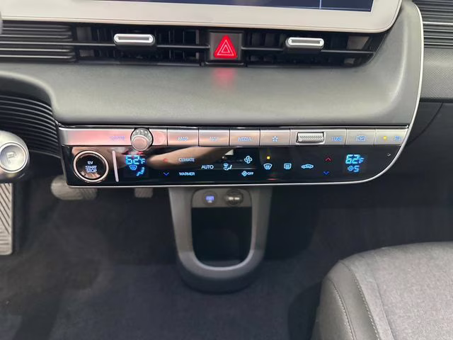 2024 Atlas White Hyundai IONIQ 5 SE RWD SUV