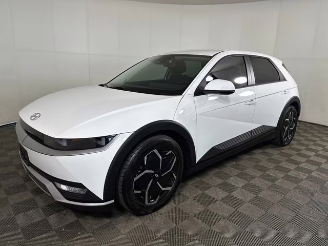 2024 Atlas White Hyundai IONIQ 5 SE RWD SUV