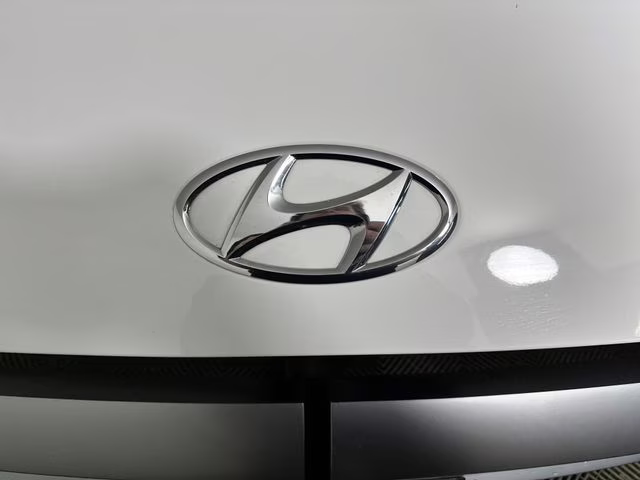 2024 Atlas White Hyundai IONIQ 5 SE RWD SUV